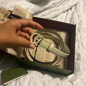 ❌Sold❌New in box with tags never worn Gucci cream belt.